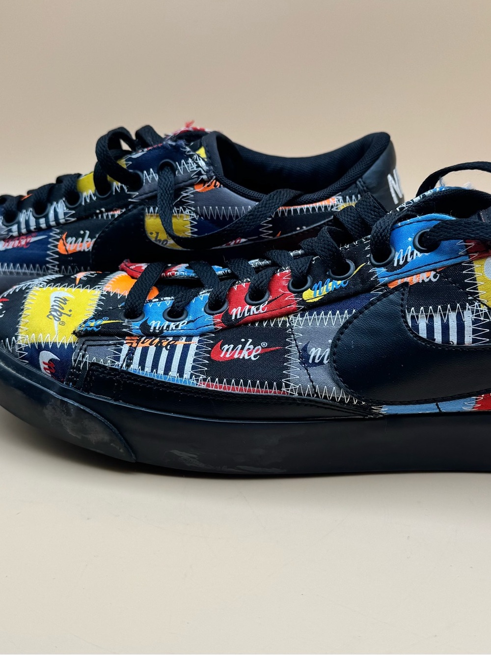 Nike Blazer Low Mens 11 Patchwork
Black Multi 77 C19888-001
